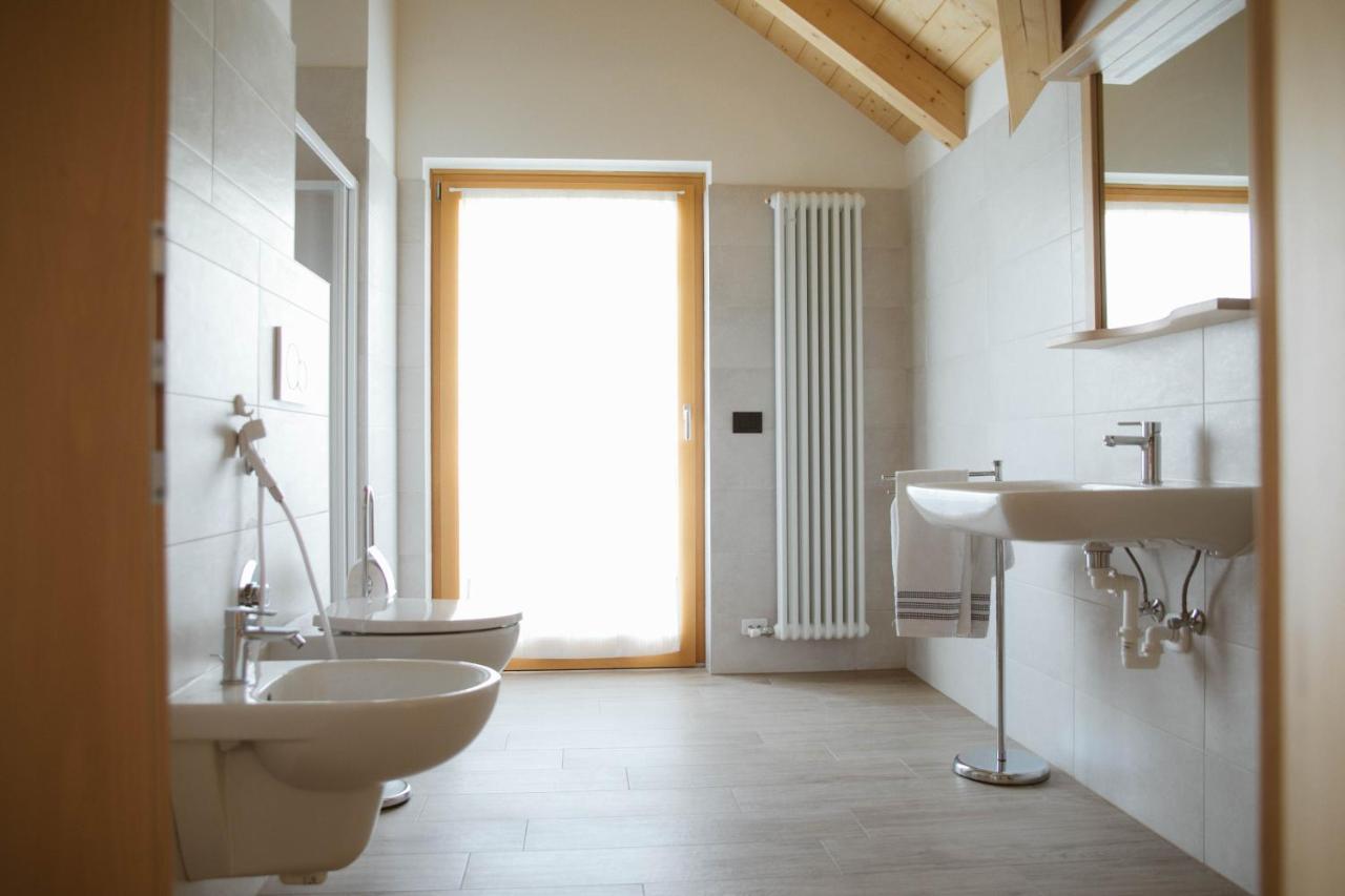 Agritur Rizzi Di Inama Ugo Bauernhof