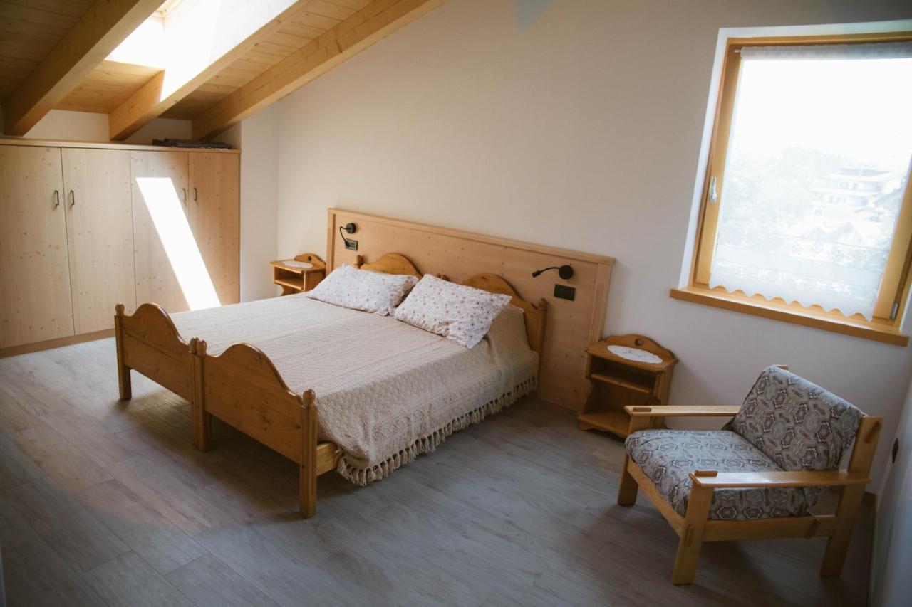 Agritur Rizzi Di Inama Ugo Bauernhof Coredo
